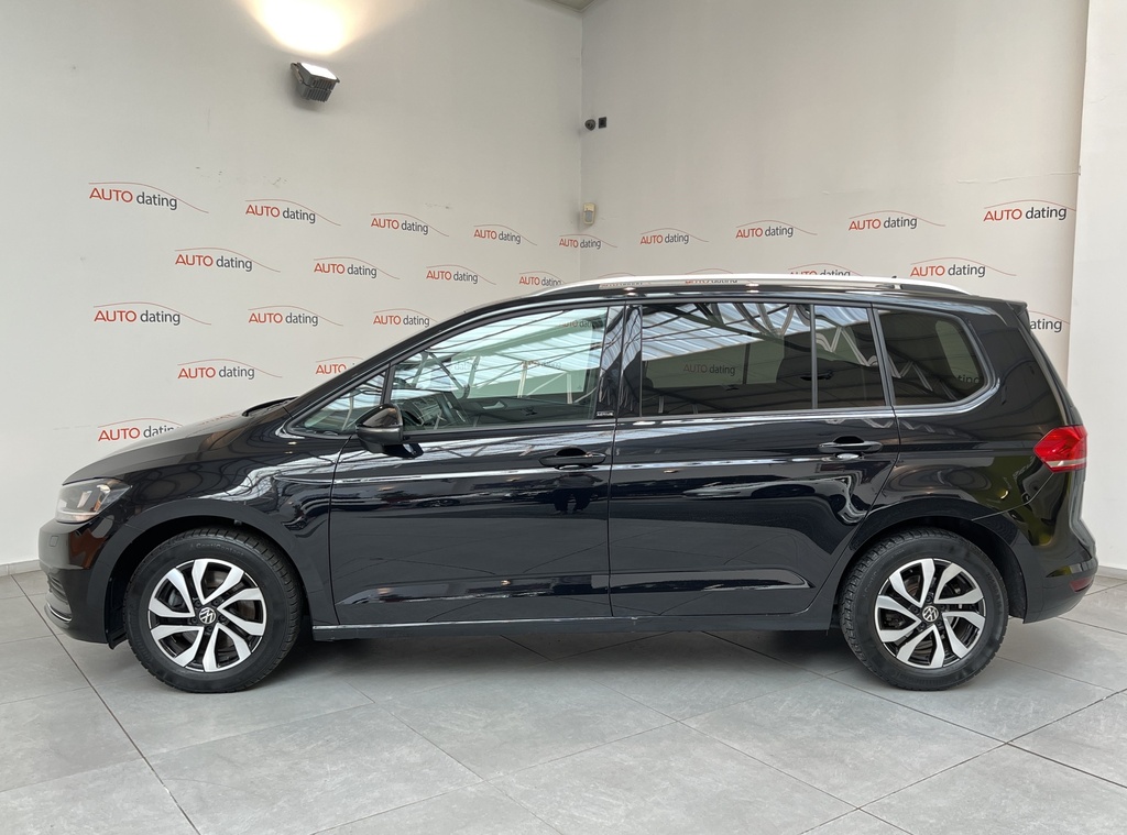 Volkswagen/TOURAN/3051