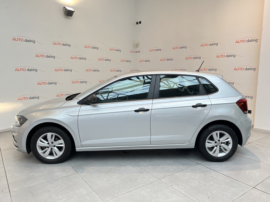 Volkswagen/POLO/3064