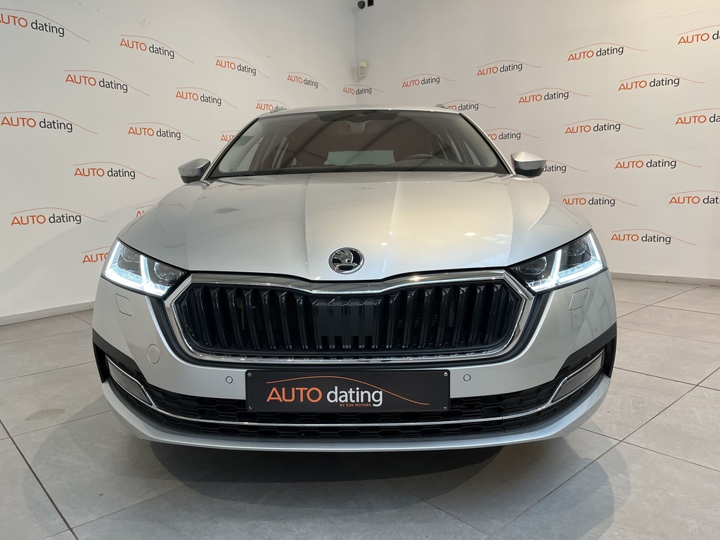Skoda/OCTAVIA/3456