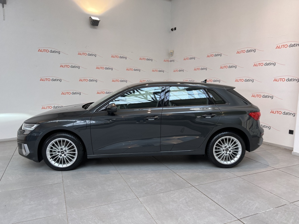 Audi/A3/3221