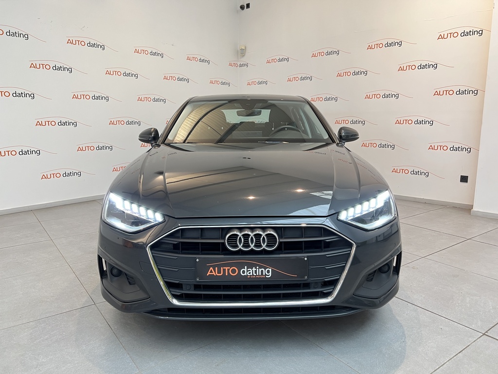 Audi/A4/3592