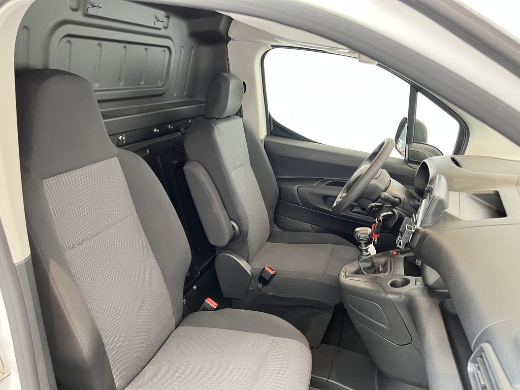 Citroen/BERLINGO/3858