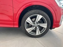 Audi/Q2/3864