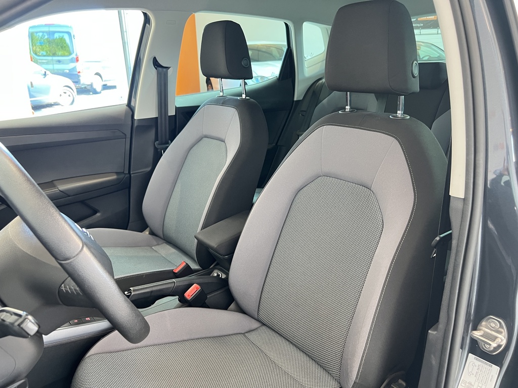 Seat/ARONA/4489