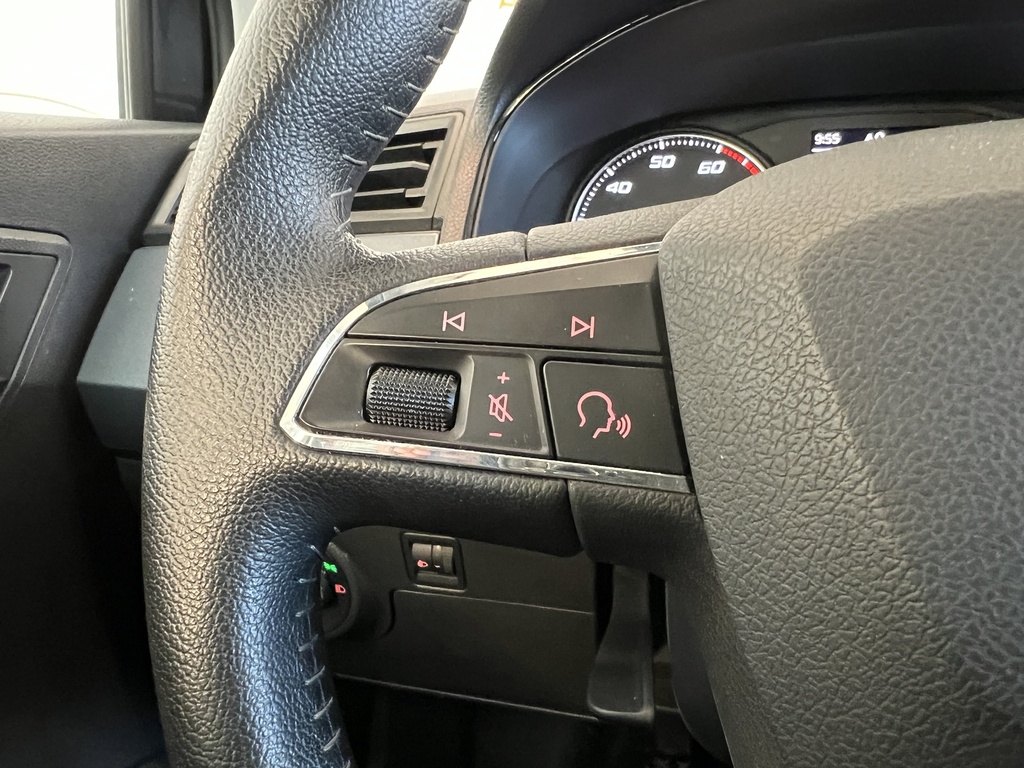 Seat/ARONA/4489