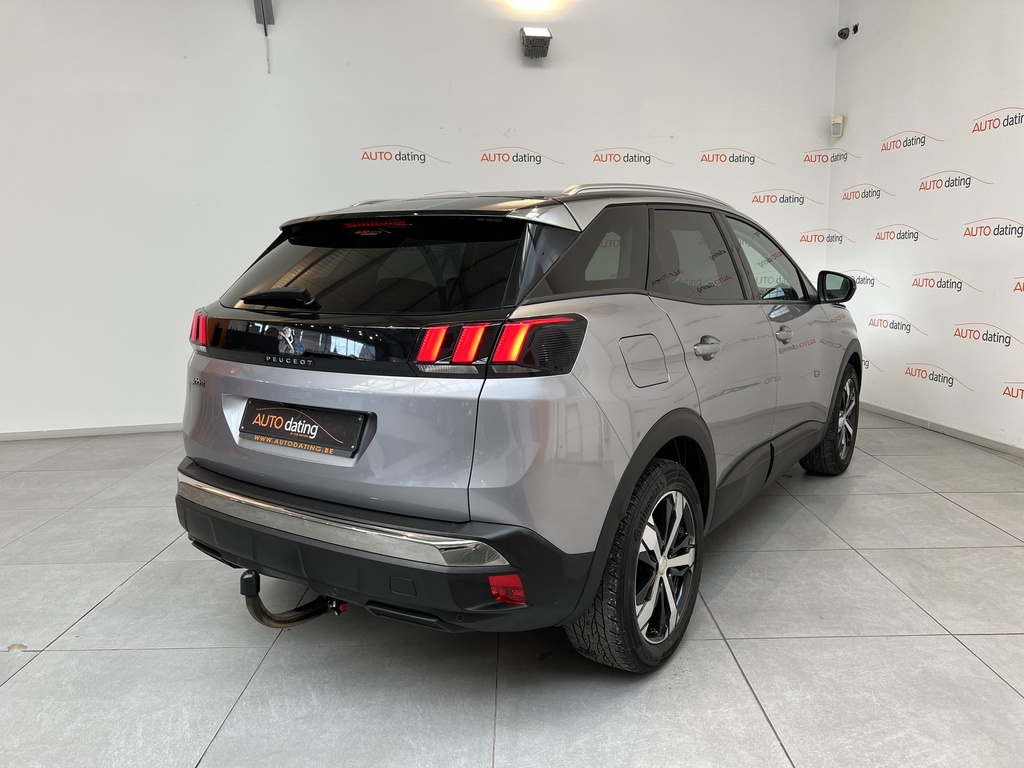 Peugeot/3008/Pas de Plaque