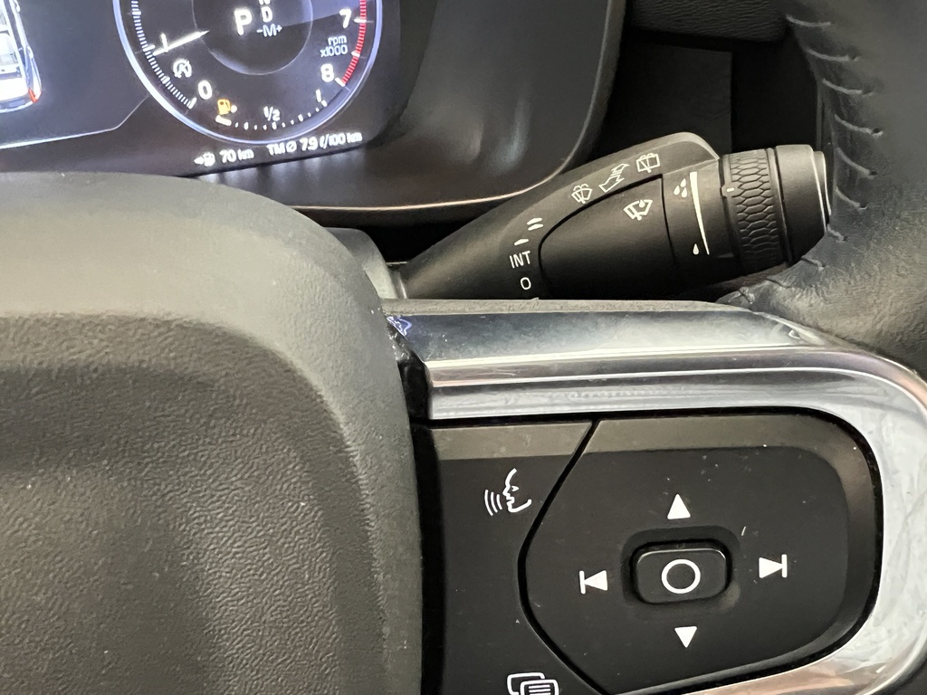 Volvo/XC40/4524