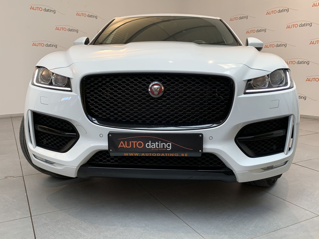 Jaguar F-PACE
