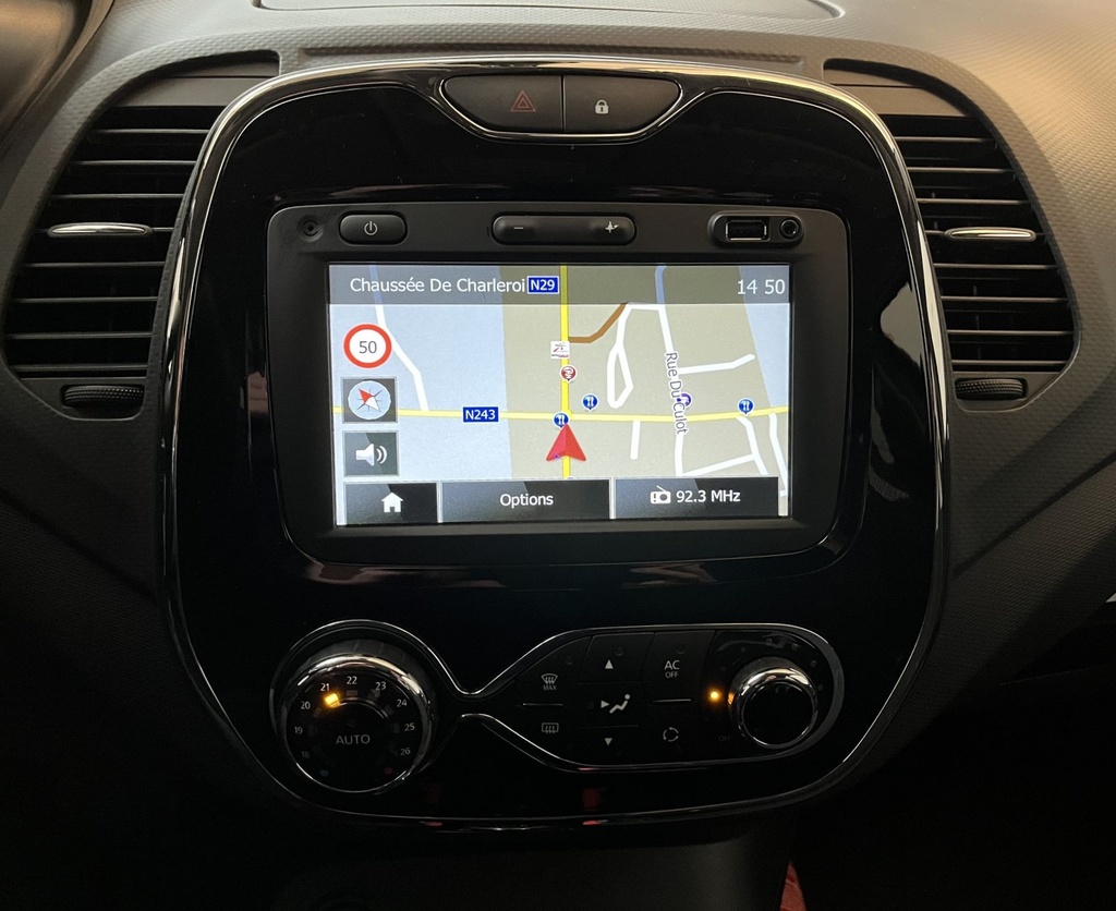 Renault/CAPTUR/2593