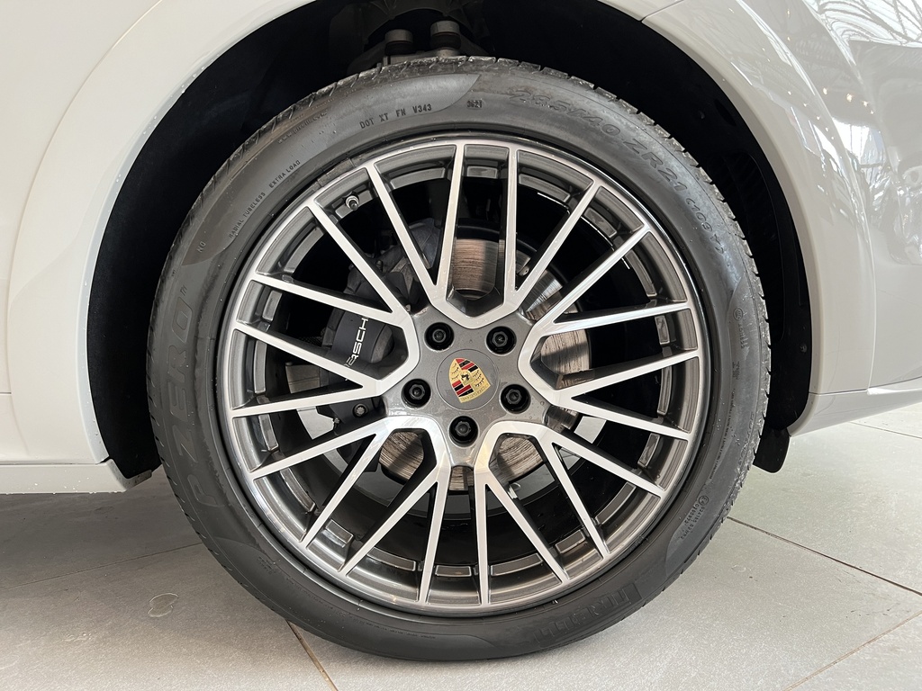 Porsche CAYENNE COUPE