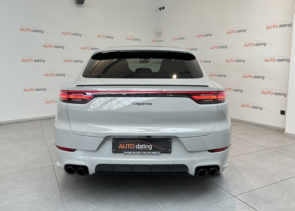 Porsche CAYENNE COUPE
