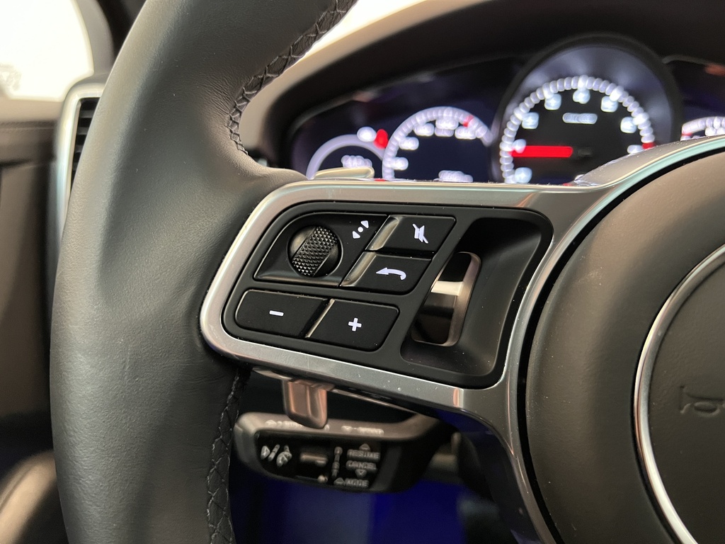 Porsche CAYENNE COUPE